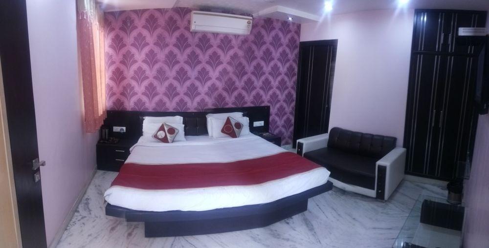 Star Hotel Agra  Εξωτερικό φωτογραφία
