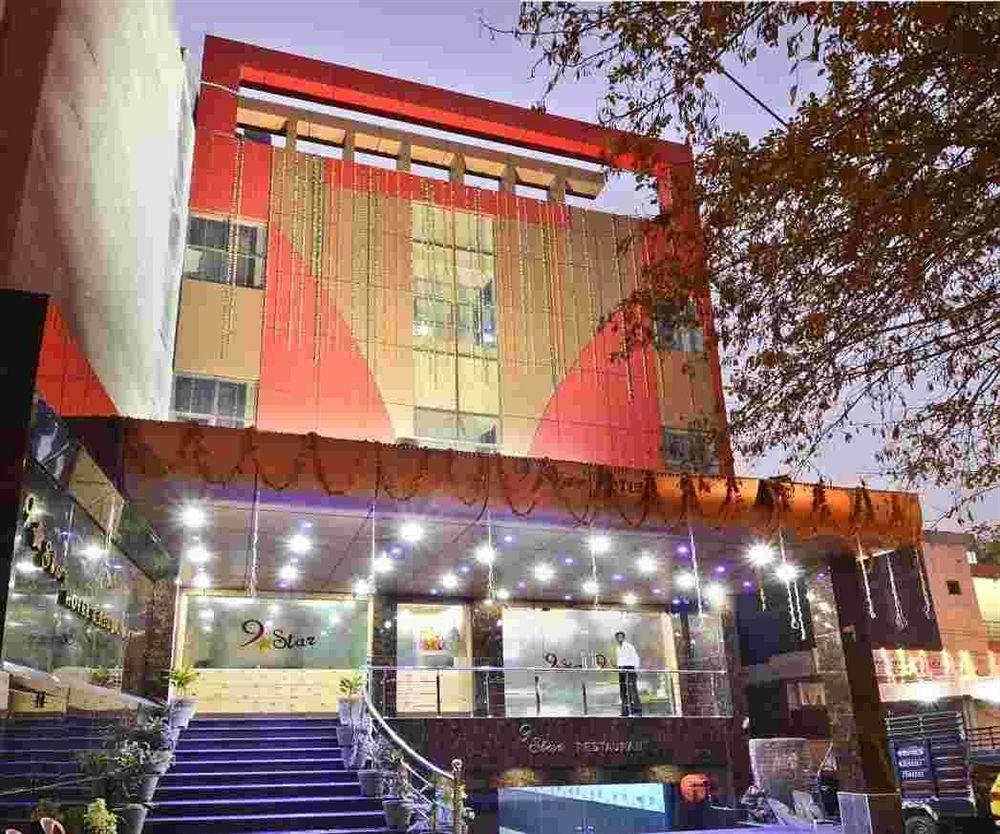 Star Hotel Agra  Εξωτερικό φωτογραφία