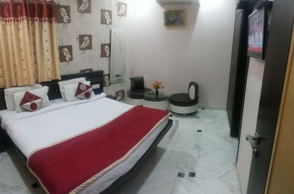 Star Hotel Agra  Εξωτερικό φωτογραφία