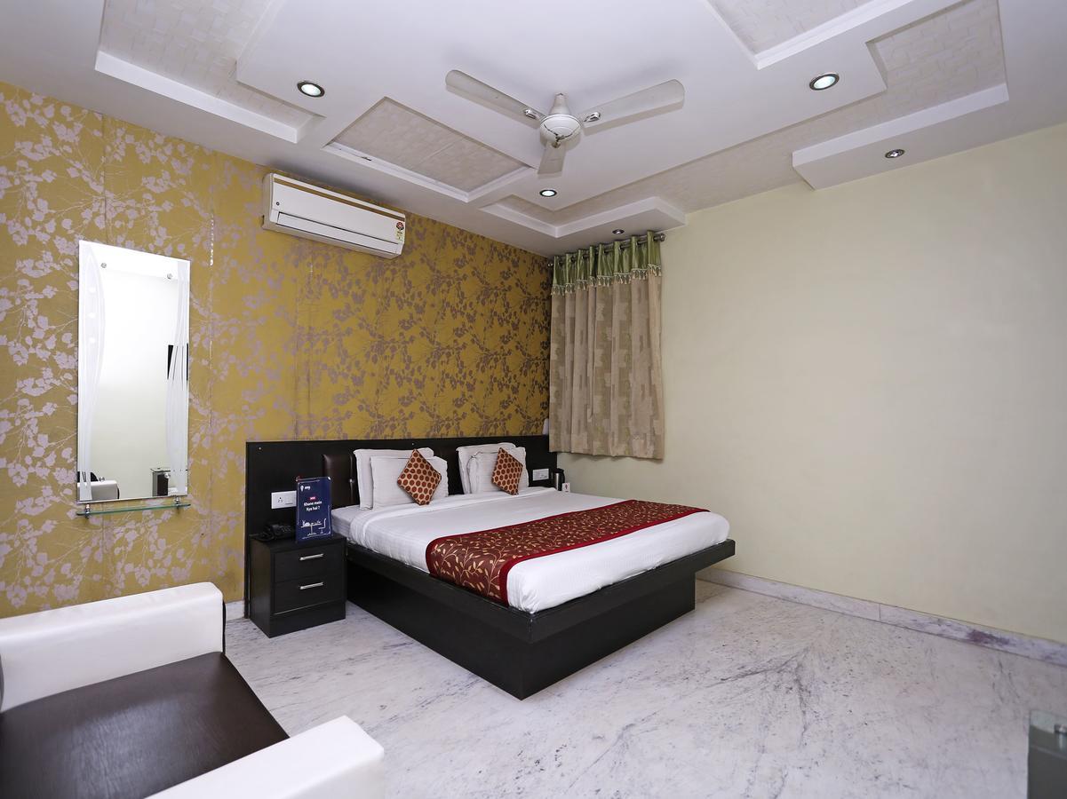Star Hotel Agra  Εξωτερικό φωτογραφία