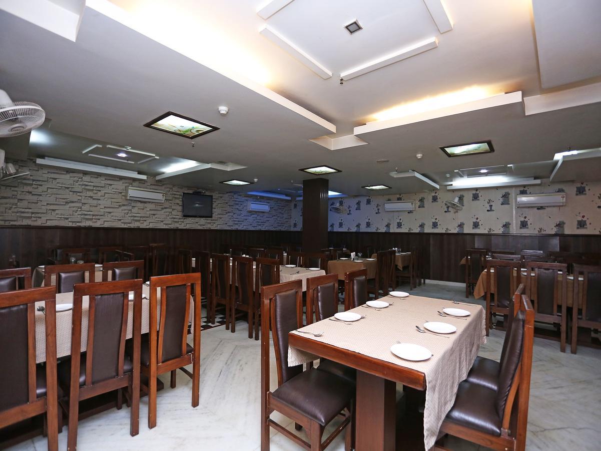 Star Hotel Agra  Εξωτερικό φωτογραφία