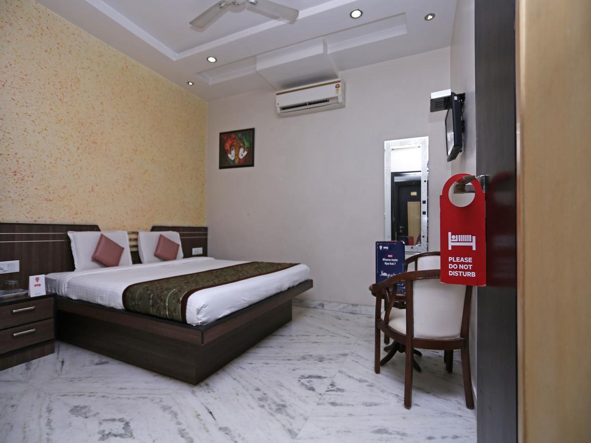 Star Hotel Agra  Εξωτερικό φωτογραφία