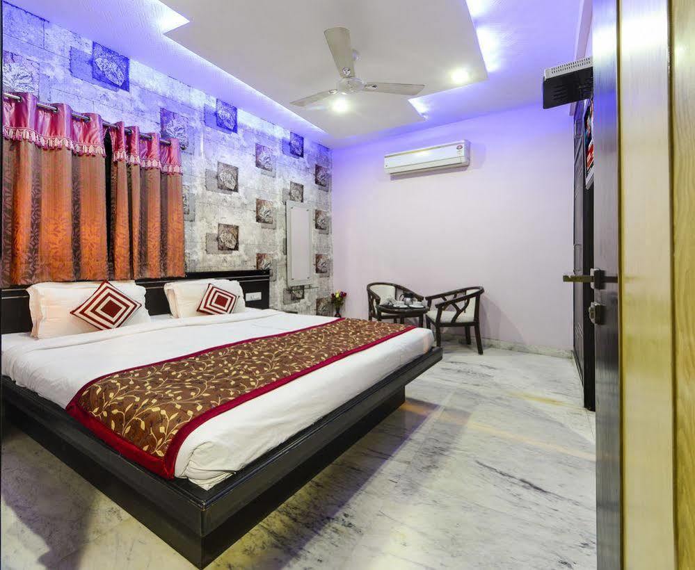 Star Hotel Agra  Εξωτερικό φωτογραφία