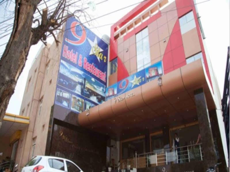 Star Hotel Agra  Εξωτερικό φωτογραφία